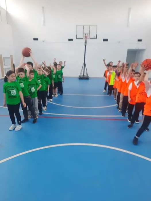 d40562e0-6c02-47a0-a186-6f8485b0b70f